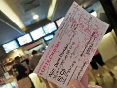 ベトナムで日本の映画が激安で観れる！？（ 「亜人 AJIN」 ）