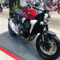 バイク天国ホーチミン！HONDA大型バイクショップオープン