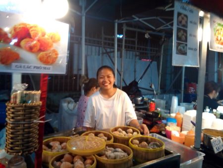 ベトナム ホーチミン フリーマーケット ナイトマーケット Weekend Market