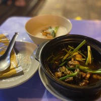 シンガポール名物　ベトナムホーチミンで食べられるカエル肉お粥の専門店　