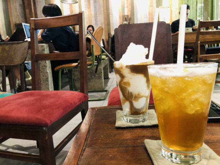 ベトナムのカフェ店内の様子