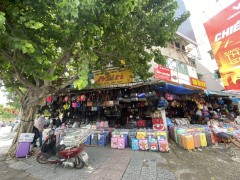 ホーチミンでスーツケース修理を頼めるバッグ販売店（Cửa hàng Vali Phương My）