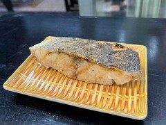 今日本でも注目されている”スギ”が家庭で食べられる！？ベトナム中部・フーイエン省の魚を販売する魚屋さん「SZK FOODS」をご紹介