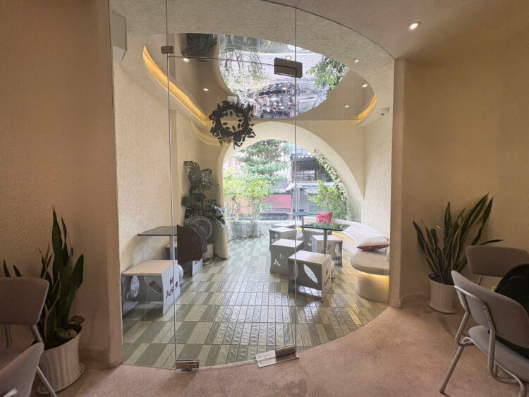 タオディエンで見つけた“映え”×“ヘルシー”空間‐ジュースカフェ　Hi! Juice