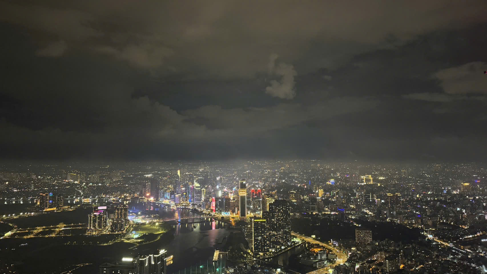 ベトナム夜景