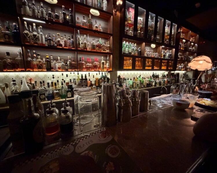 【1区のオシャレな隠れ家bar】Aviation Chamberのご紹介